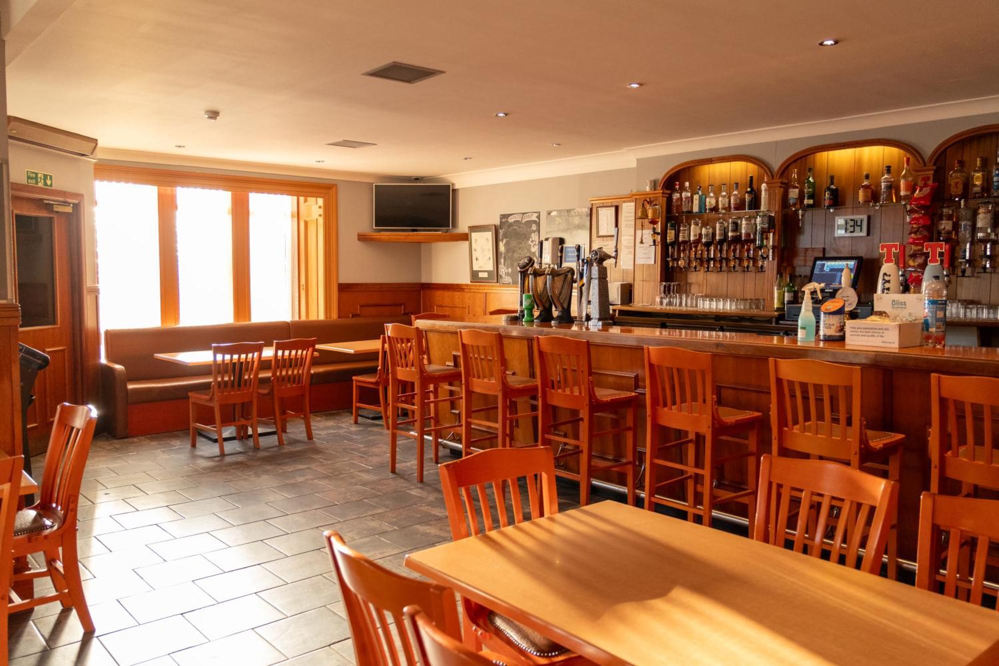 Station Hotel Ellon Luaran gambar
